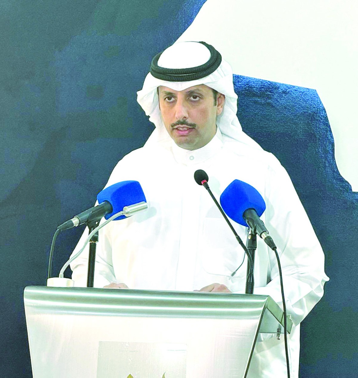 طائرة 'أمة 24' تقلع بـ255 مرشحاً بينهم 14 امرأة