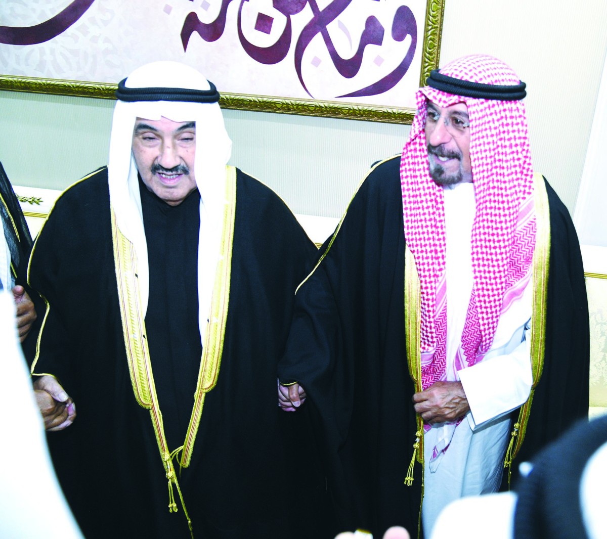 حشود قصر الشويخ... تأكيدٌ للمحبة وتجسيدٌ للتواصل