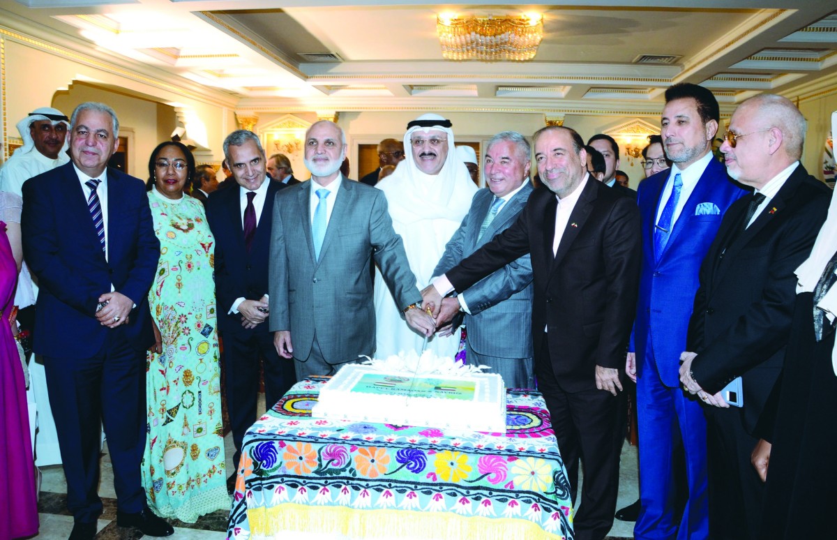 اليحيا: تعزيز التعاون مع طاجيكستان في شتى المجالات