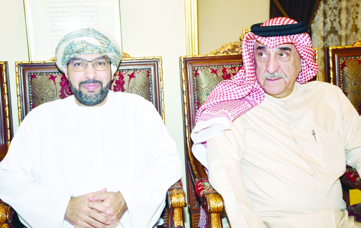 الزواوي للمهنئين برمضان: كنا ولانزال... أسرة واحدة
