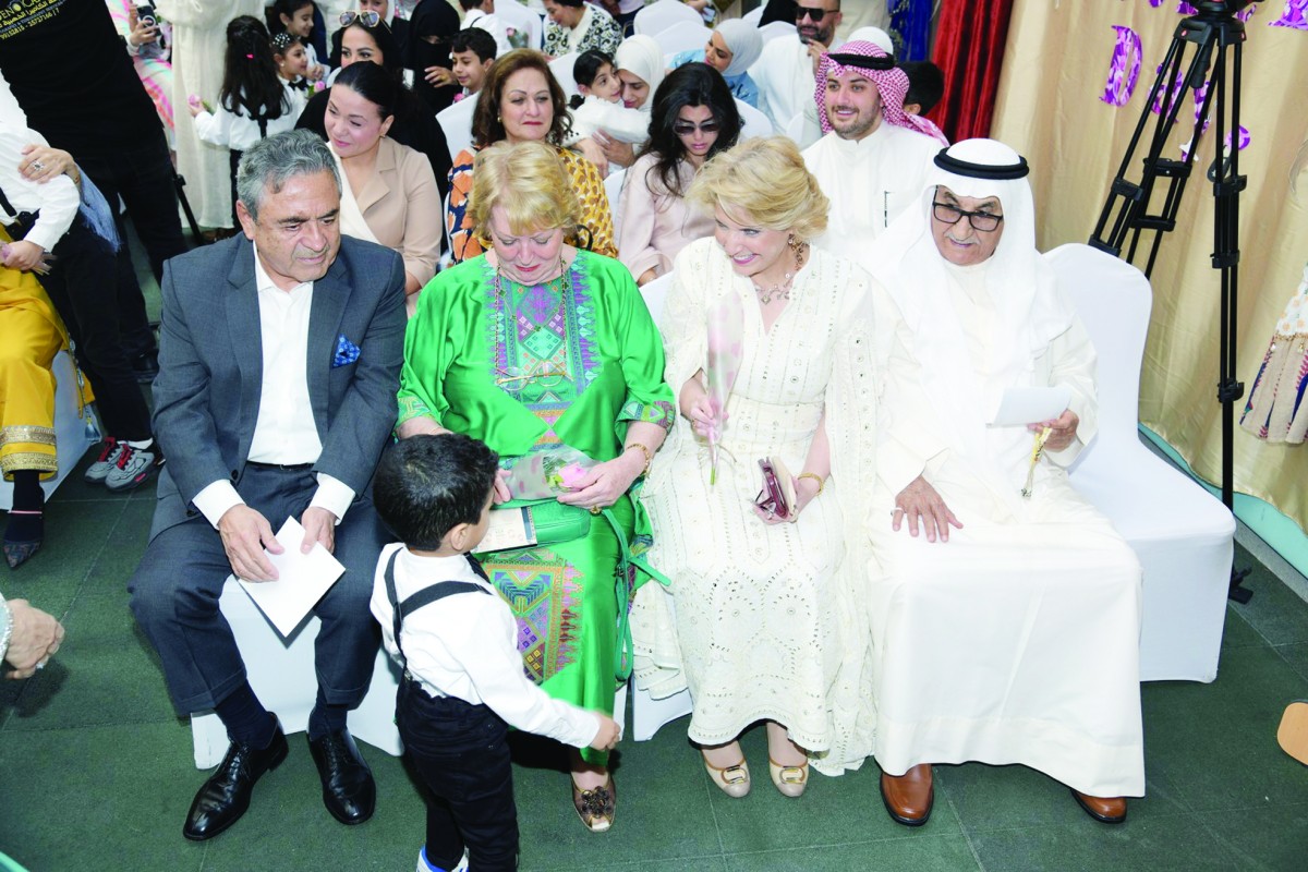 قرقيعان 'الملكية البريطانية' لذوي الاحتياجات غير!