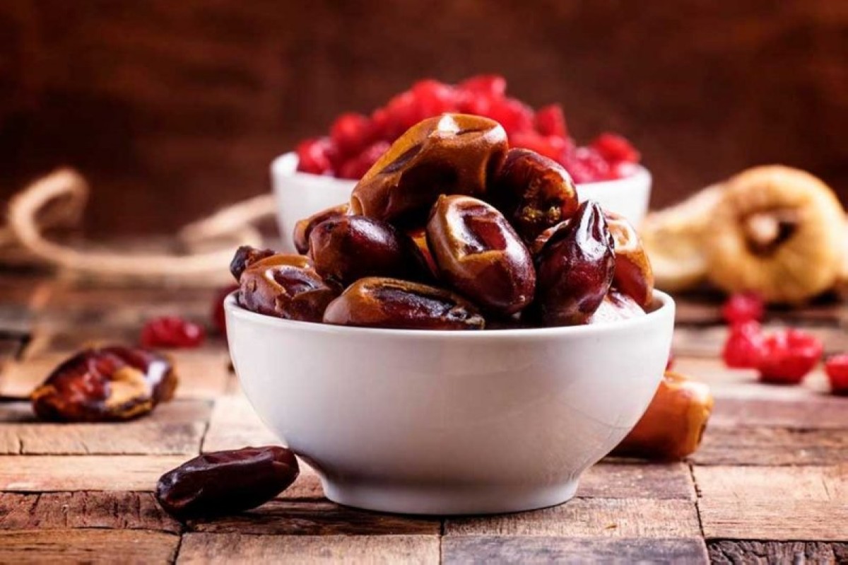 لماذا الافطار على التمر؟