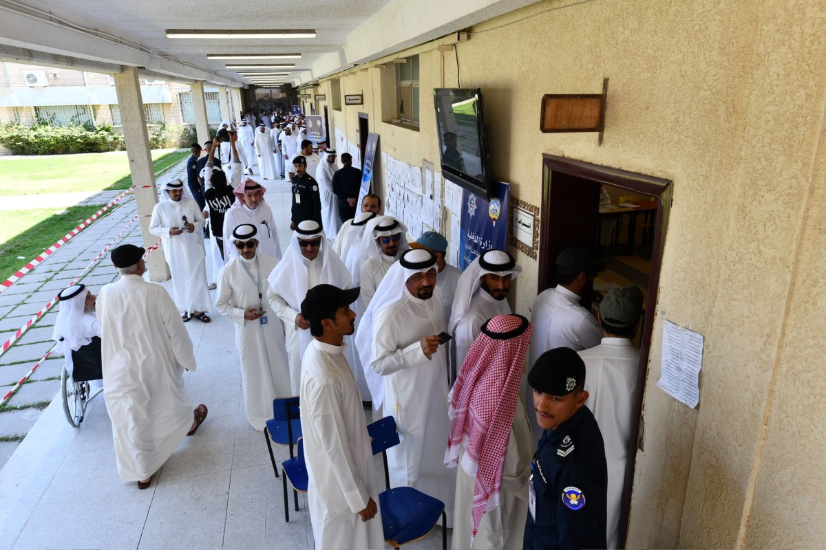 الدائرة الخامسة: كثافة على أبواب اللجان .. وكبار السن أول الحاضرين