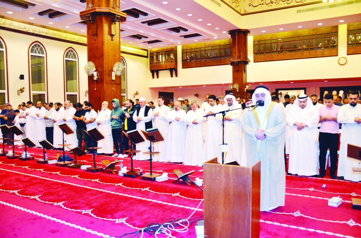 مساجد الكويت أتمَّت قيام العشر الأواخر وودعت الشهر الفضيل