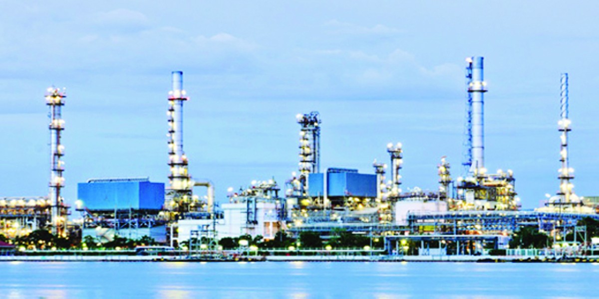 'الدقم' تستعد لتكرير 250 ألف برميل يوميا مطلع 2025