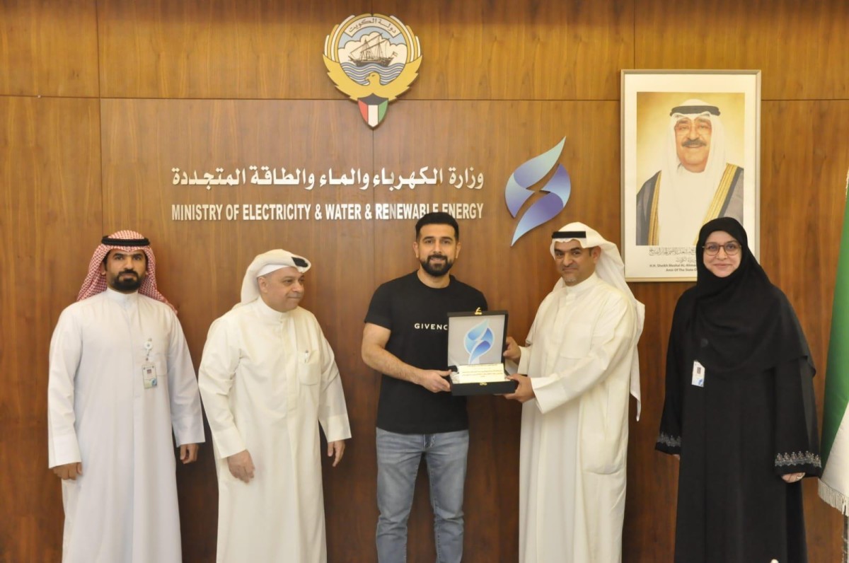 الحجرف: المواطن العامل الأساسي في إنجاح منظومة العمل بقطاعات الكهرباء