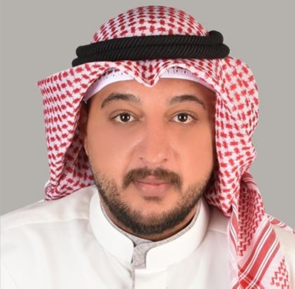 الاستئناف: حبس صاحب مكتب سيارات الفارهة وشريكه 12 سنة مع الشغل والنفاذ وتغريمهم 34 مليون دينار