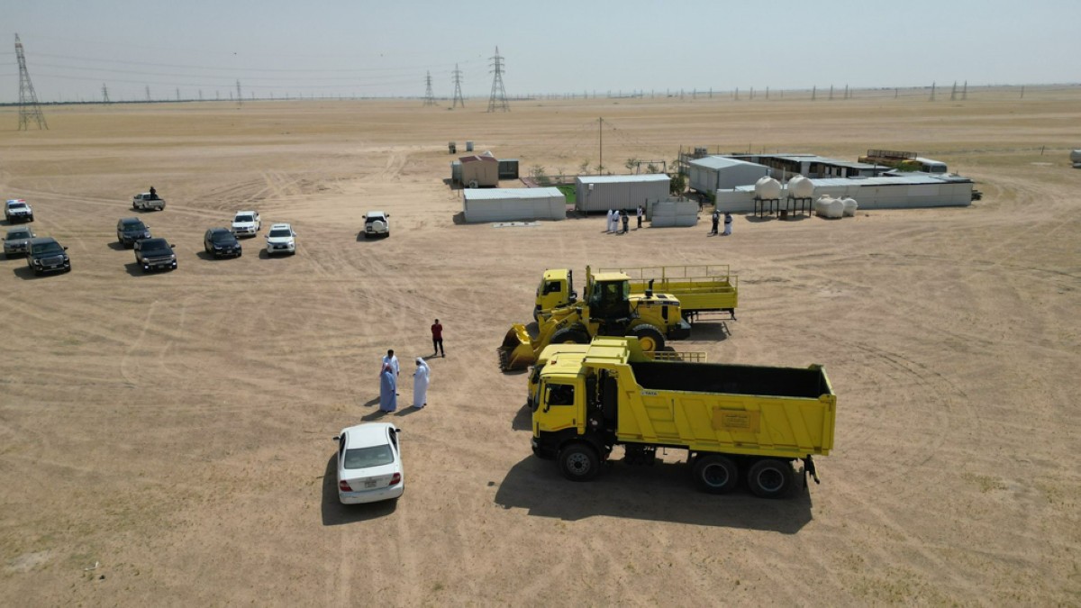 البلدية : ازالة 5 محميات خاصة مقامة على اراضي الدولة على طريق السالمي