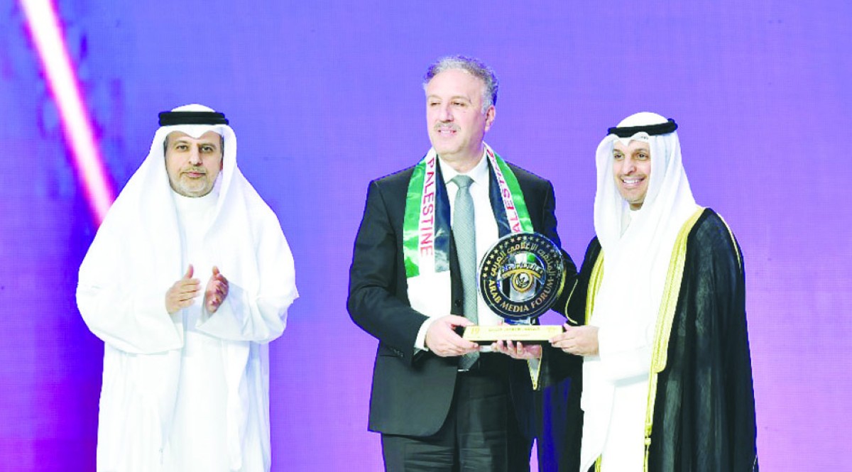 المطيري: نصرة القضايا العربية والإسلامية موقف كويتي ثابت