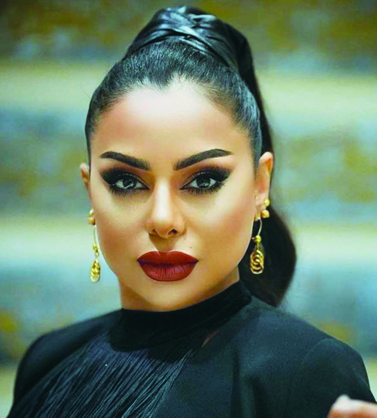 نجوم الفن: 'نحن عصاك اللي ما تعصاك يا صاحب السمو'