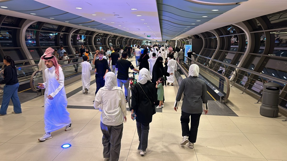 الغاء حفل 'شباب البومب' في المارينا بسبب التدافع &hellip; وحالات اغماء بين الاطفال