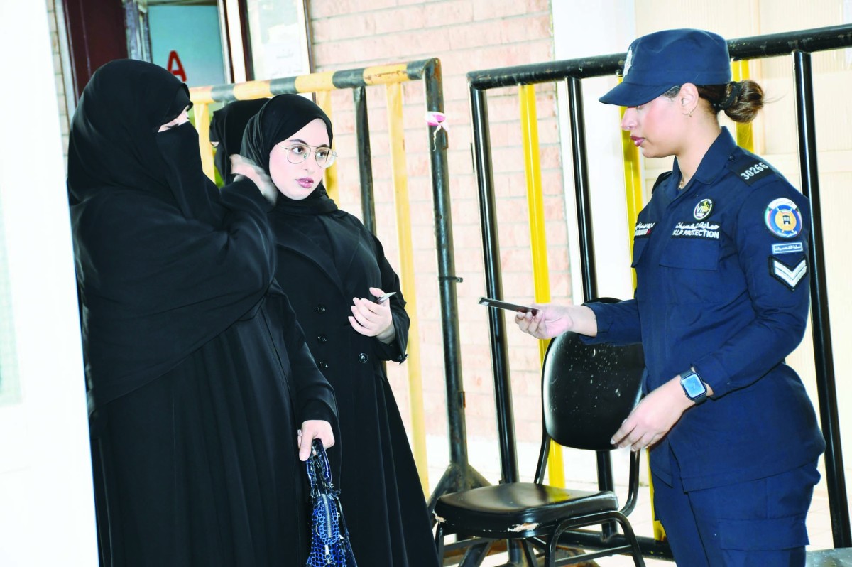 'تكميلية البلدي السادسة'... إقبال ضعيف