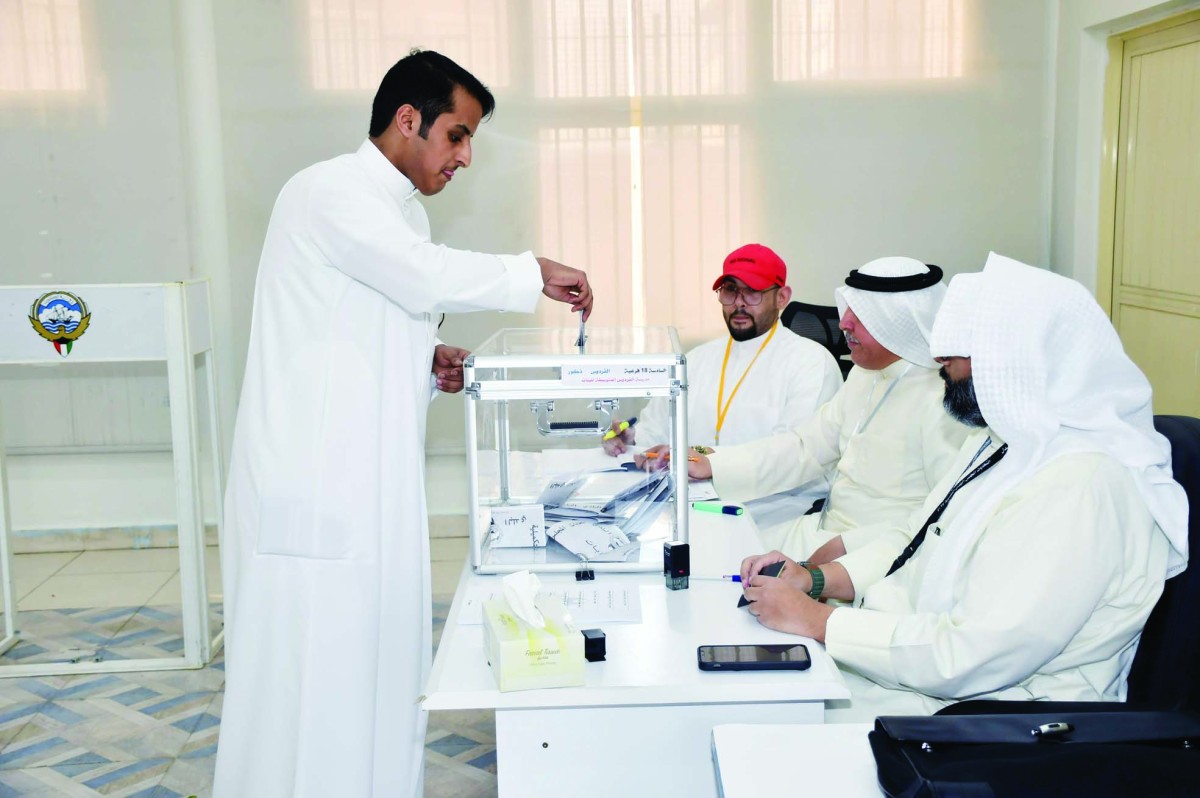 'تكميلية البلدي السادسة'... إقبال ضعيف