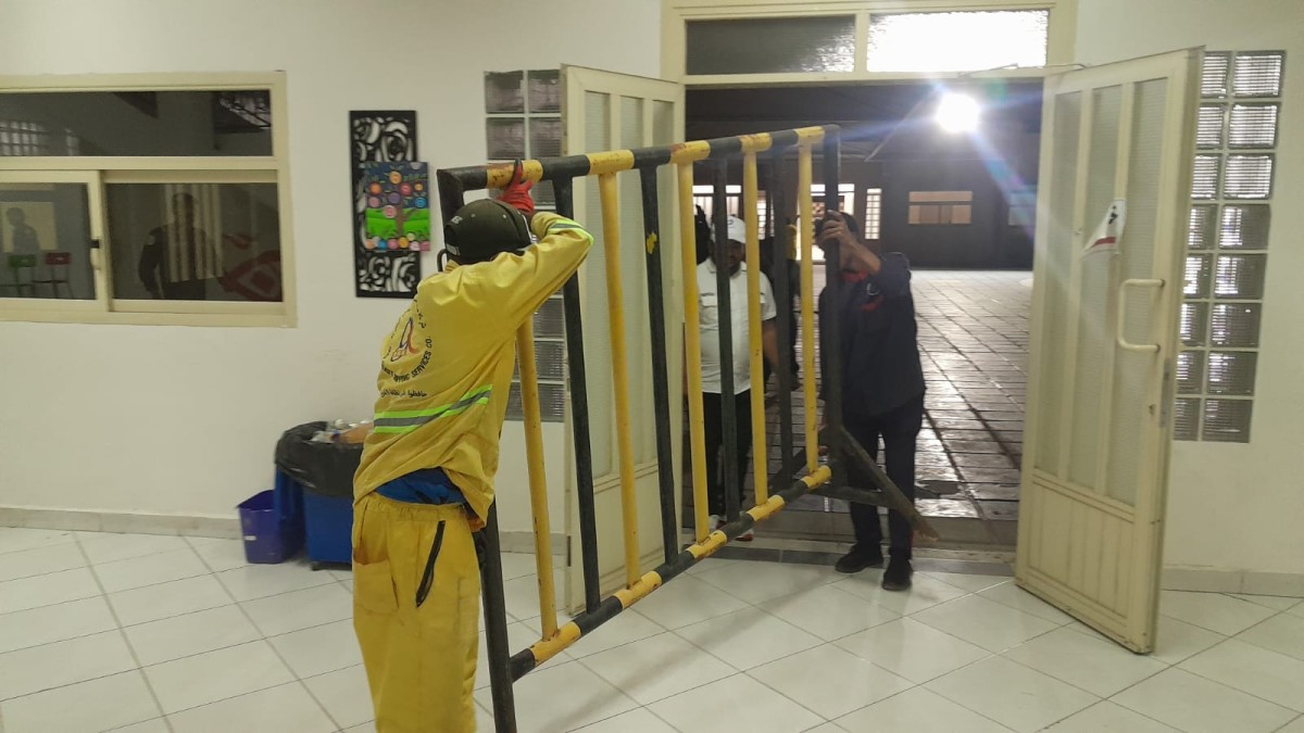 البلدية تنهي تنظيف المدارس عقب انتهاء تكميلية البلدي