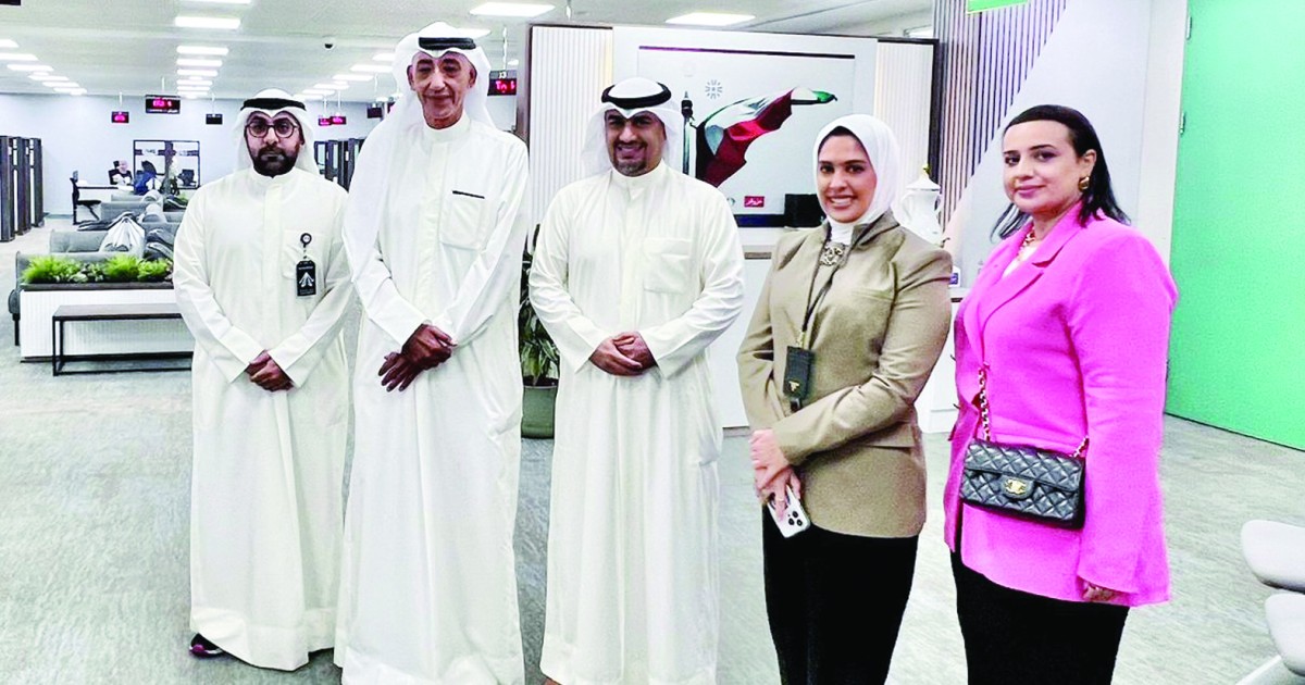 بو شهري لمسؤولي'السكنية': تسريع المشاريع والتحول الرقمي الكلي للخدمات