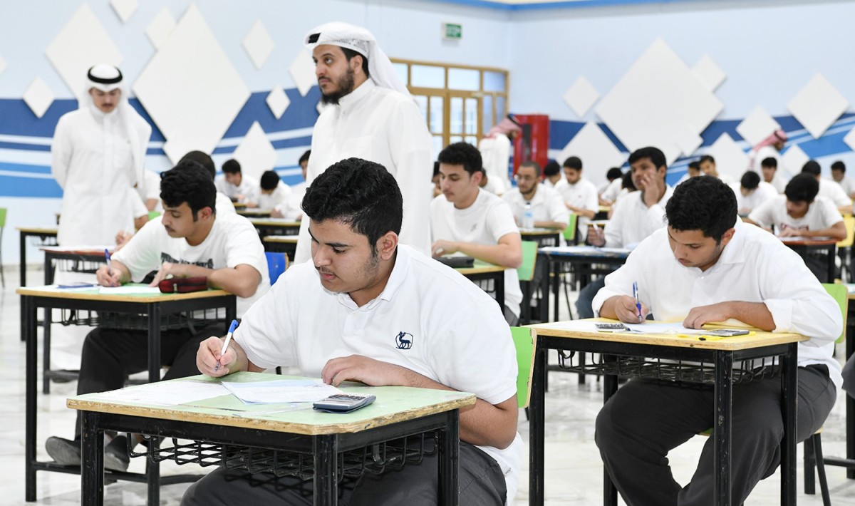 44 ألف طالب يؤدون اختبارات الثانوية العامة غداً
