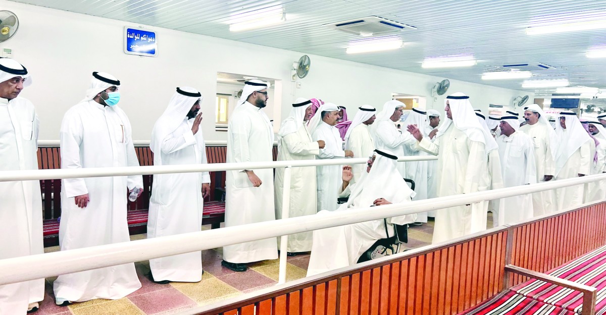 الكويت شيّعت وزير التجارة الأسبق فيصل الخالد