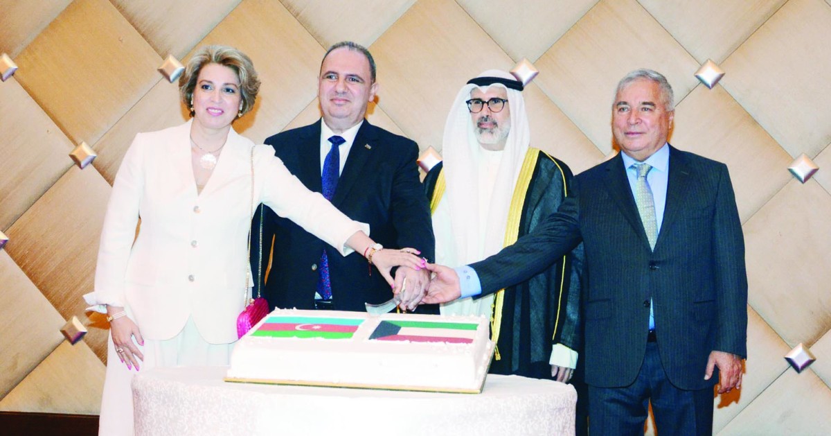 سفارة أذربيجان احتفت بيوم الاستقلال: علاقات وثيقة بالكويت