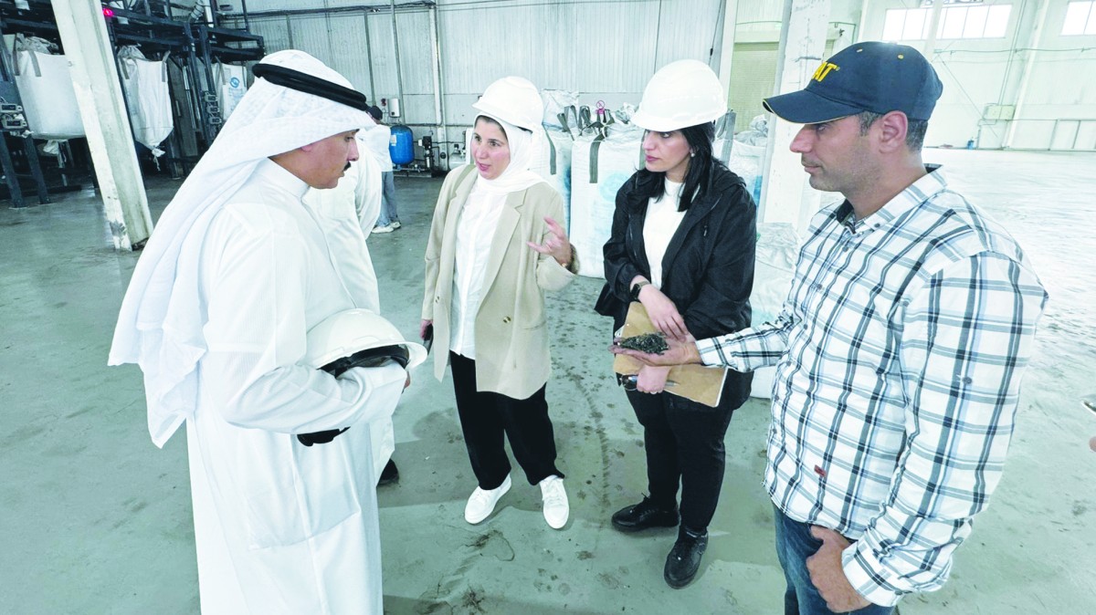 'بيئة البلدي' تفقدت مصنع ومردم السالمي: ضبط وتحقيق معايير السلامة في تدوير الإطارات