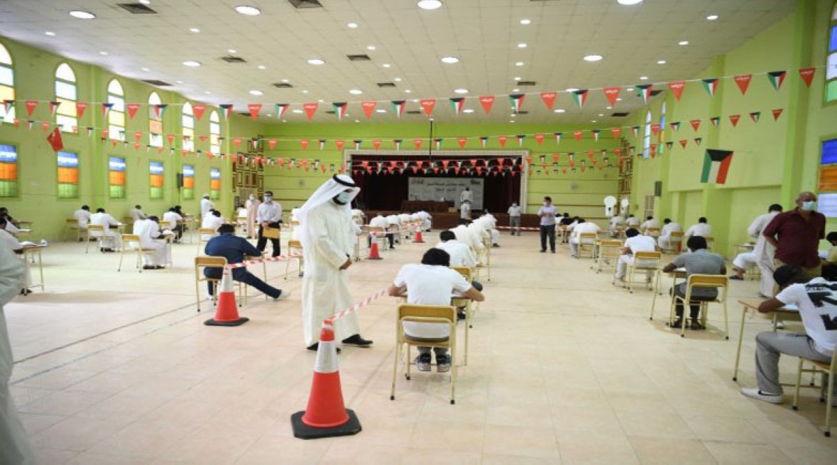 طلاب متورطون في تسريب اختبارات الثانوية... قيد التحقيق