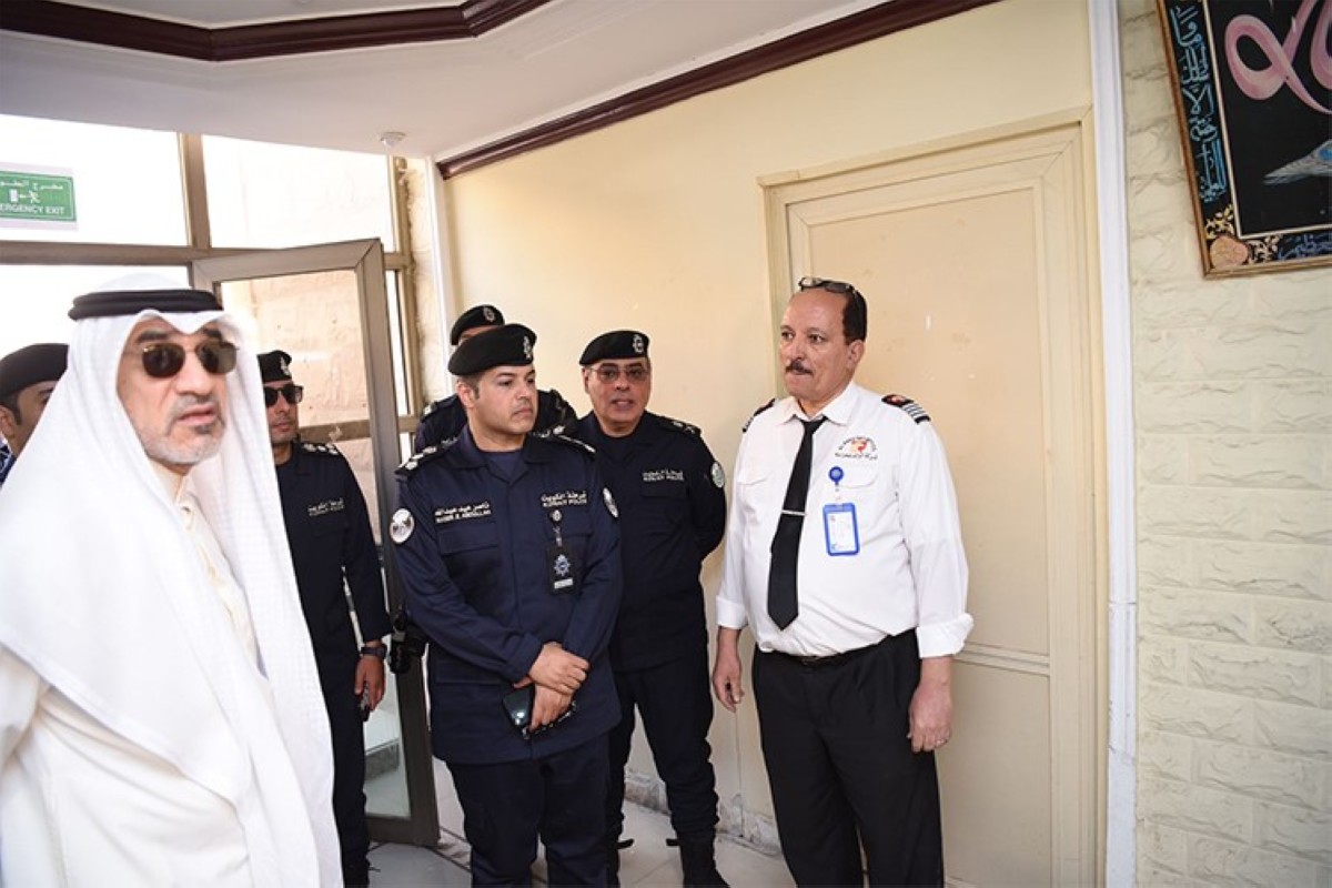 وزيرا الداخلية والبلدية يقودان حملة تفتيشية على العقارات المخالفة