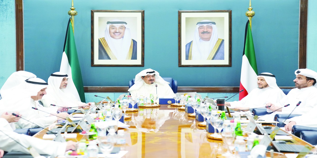 مجلس الوزراء يكلف وزير الكهرباء إيجاد الحلول لانقطاع التيار