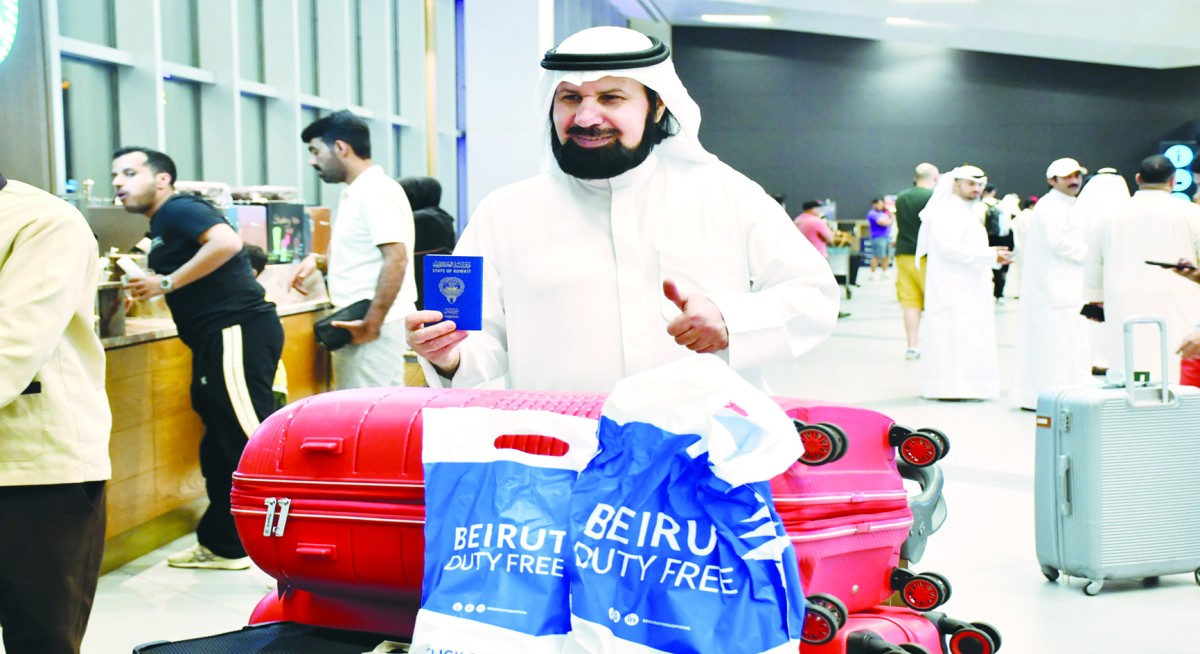 العائدون من لبنان: ممتنون لقيادتنا وحرصها على سلامتنا