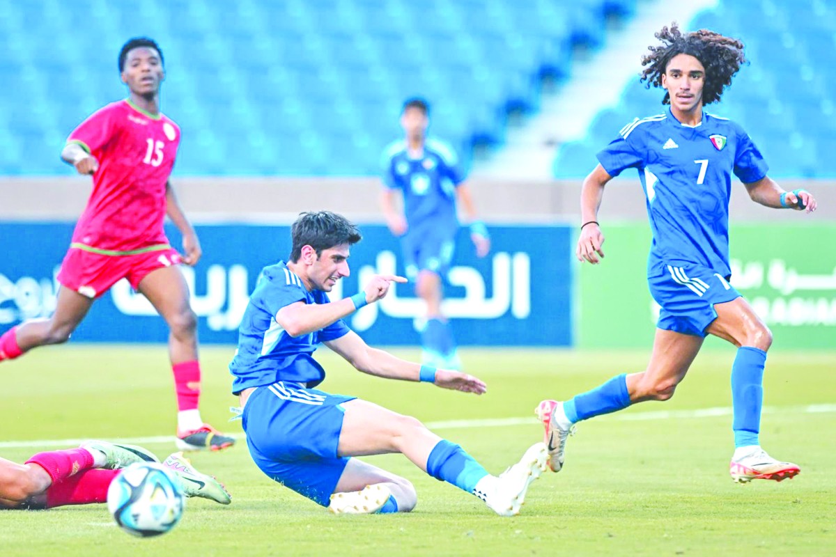 'أزرق الشباب' للتعويض أمام السعودية