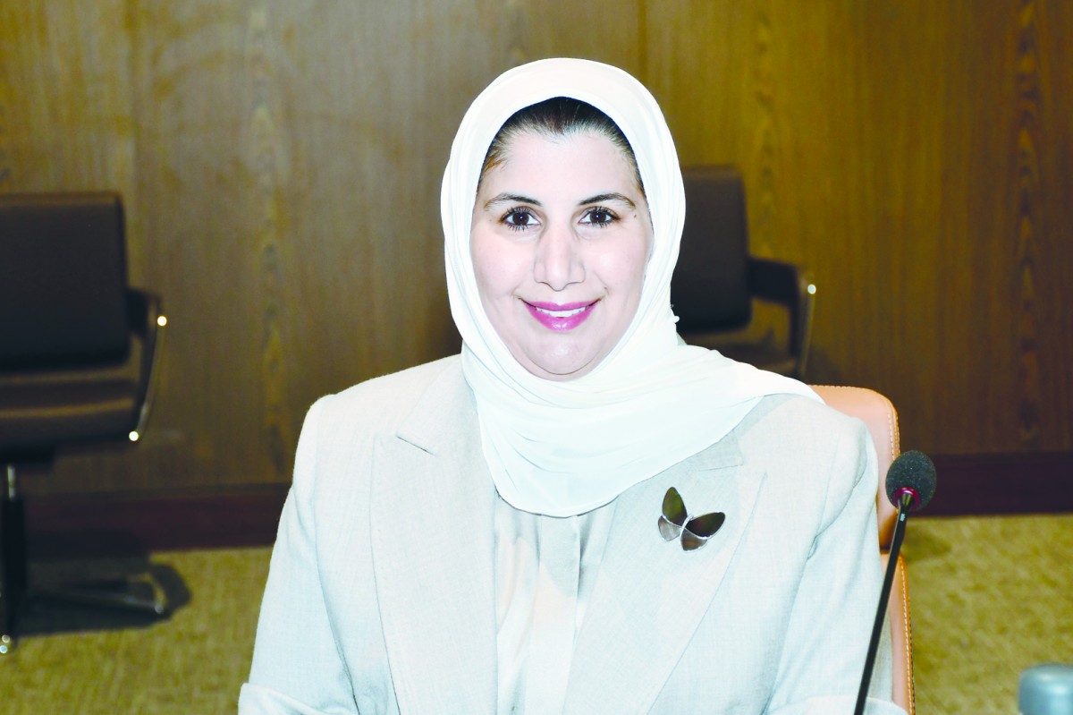 ورشة 'الحلول المستدامة' بحثت استخدام الإطارات التالفة في معالجة حفر الشوارع