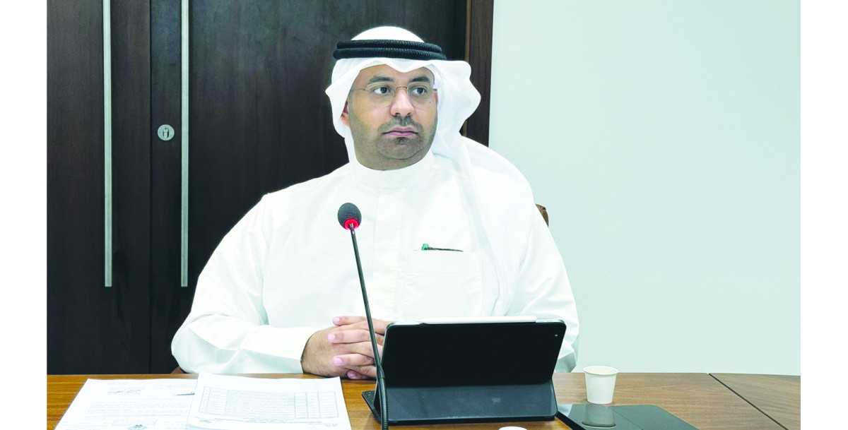 السماح للأبنية القائمة باستغلال الدور الأرضي  في الأنشطة التجارية المرخصة فقط