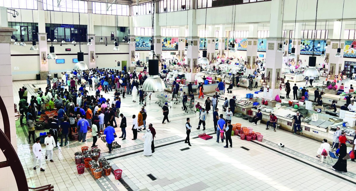 لا 'ميد' في السوق ولا صيادين ...  و'المستورد' بـ 8 دنانير!