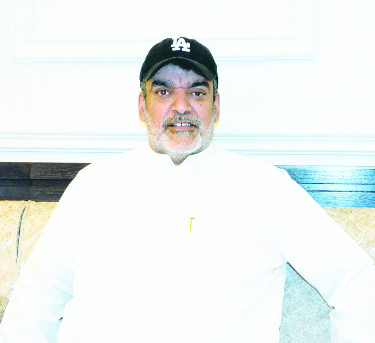 الخوف من حملات ضبط مخالفي الإقامة يرفع أجور عمال البناء