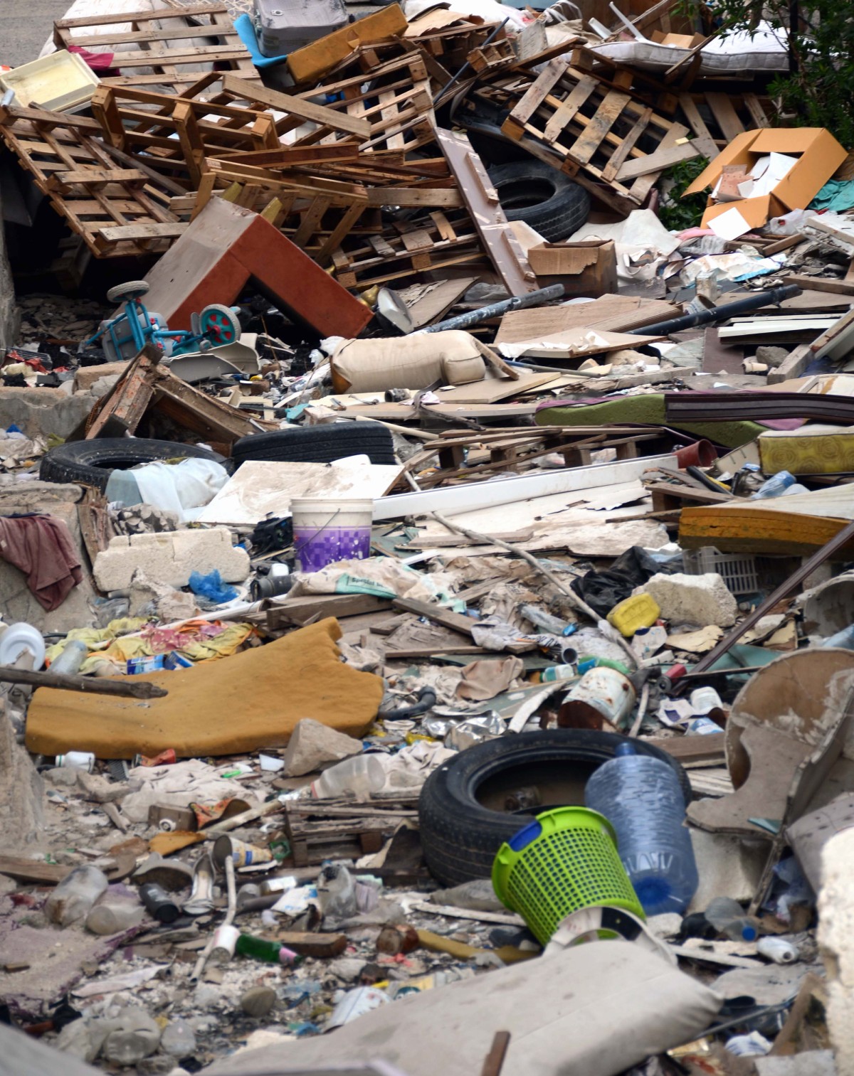 الجليب... الكارثة مستمرة