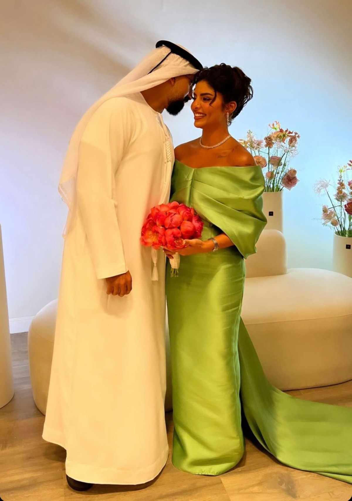 أصالة كامل مذيعة MBC 3 ' دخلت القفص'