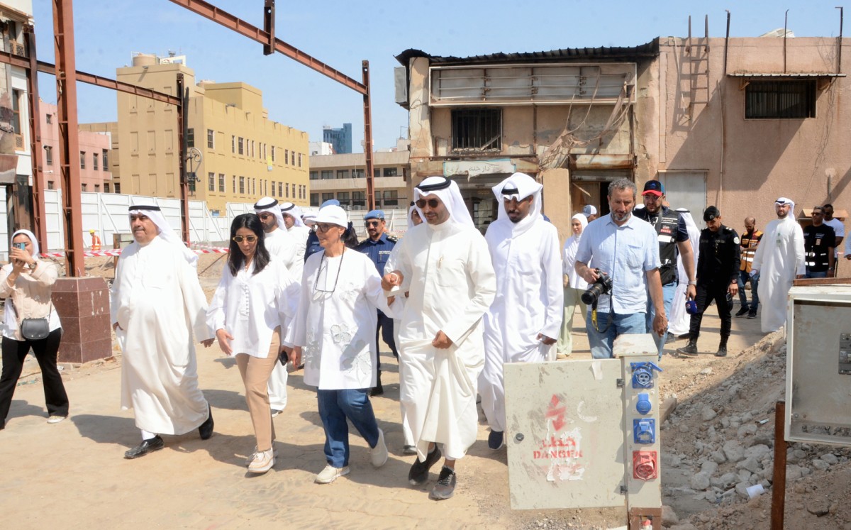 إعادة إعمار الجزء المتضرر من المباركية... ركبت السكة