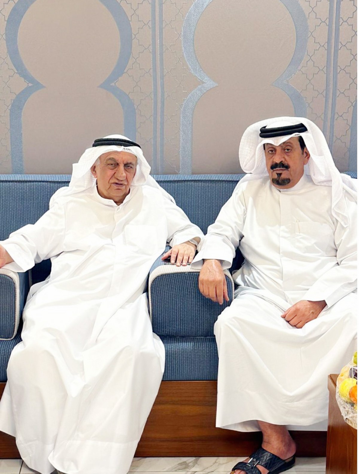 صطام الجلال يحتفي بشفاء عبدالعزيز الحساوي