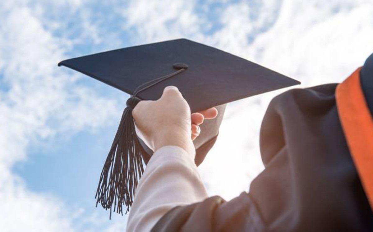 'التعليم العالي': دعاوى قضائية ضد الطلبة المتعثرين في سداد مديونيات بعثاتهم