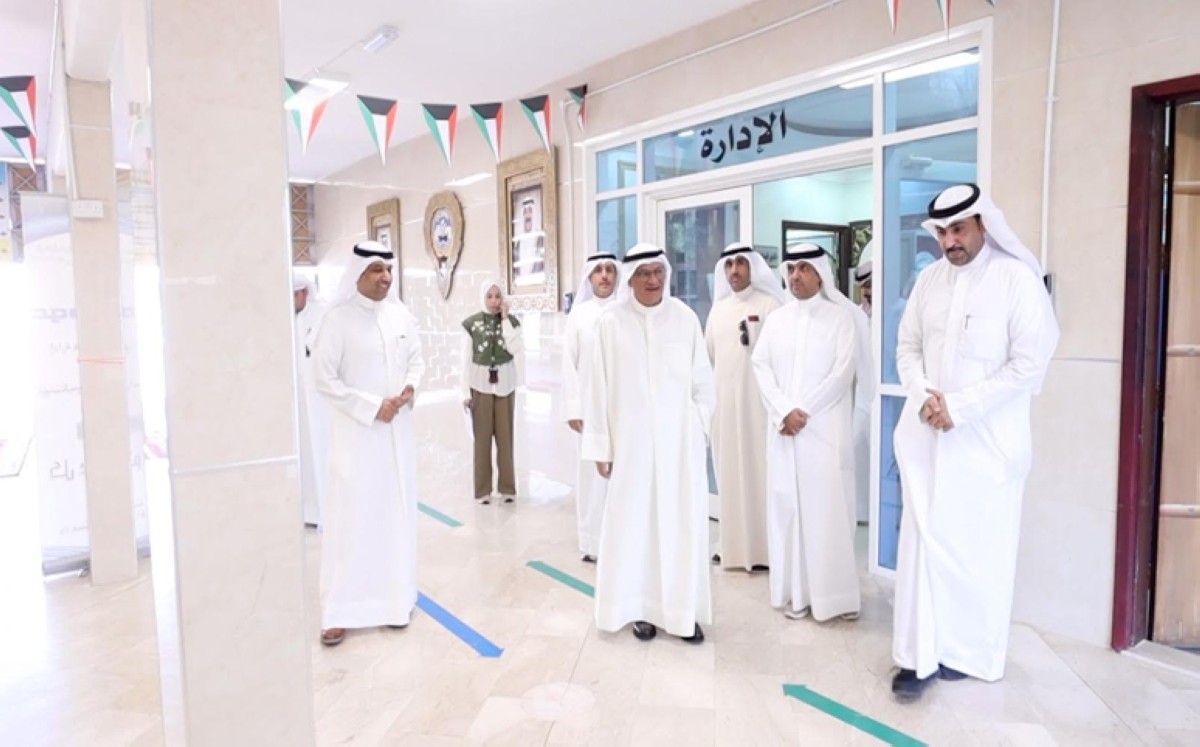 الجلال: توجيهات القيادة السياسية تقضي  بتحسين جودة التعليم وتطوير الكفاءات