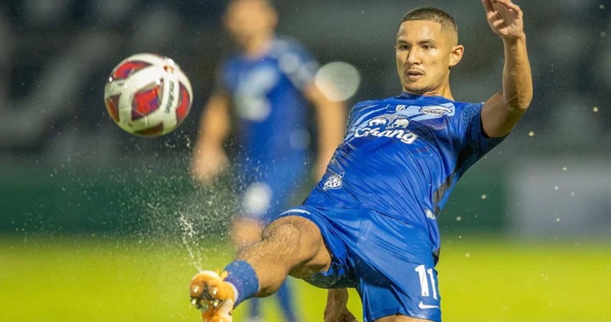 بلقية... أغنى لاعب كرة قدم... تفوق على الدون والبرغوث