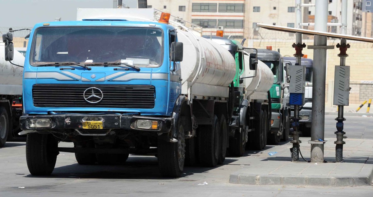 3 شركات تتنافس على إنشاء  محطة المياه العذبة في 'الظهر'