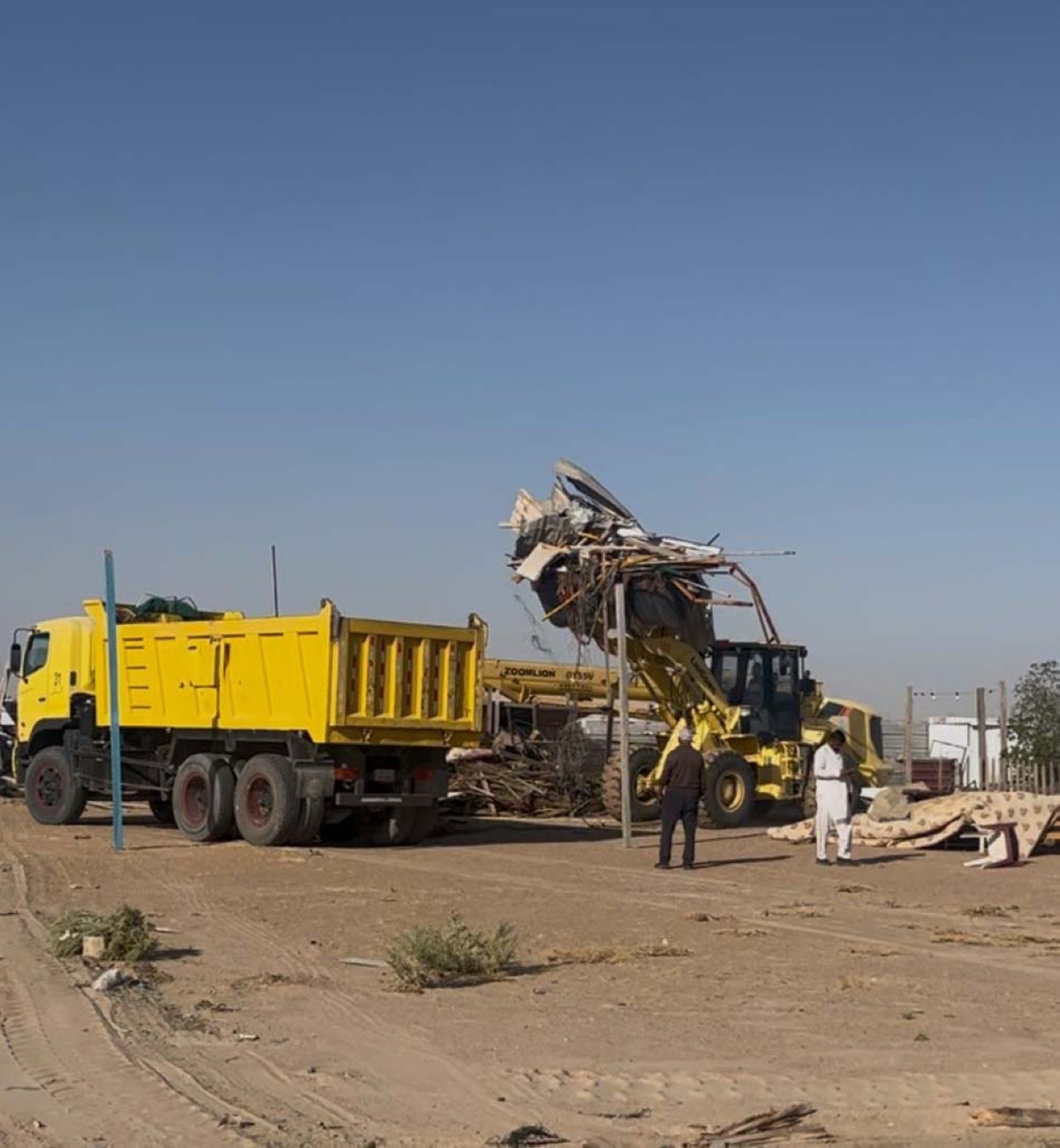 بلدية الجهراء: إزالة منشآت مخالفة قريبة من أنابيب النفط والغاز