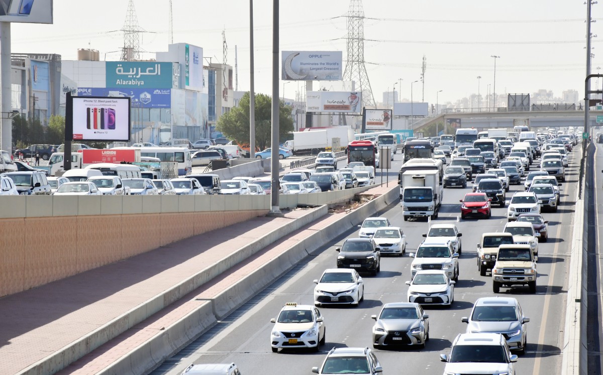 'ورد الجوري'... يزهر في مدارس الكويت