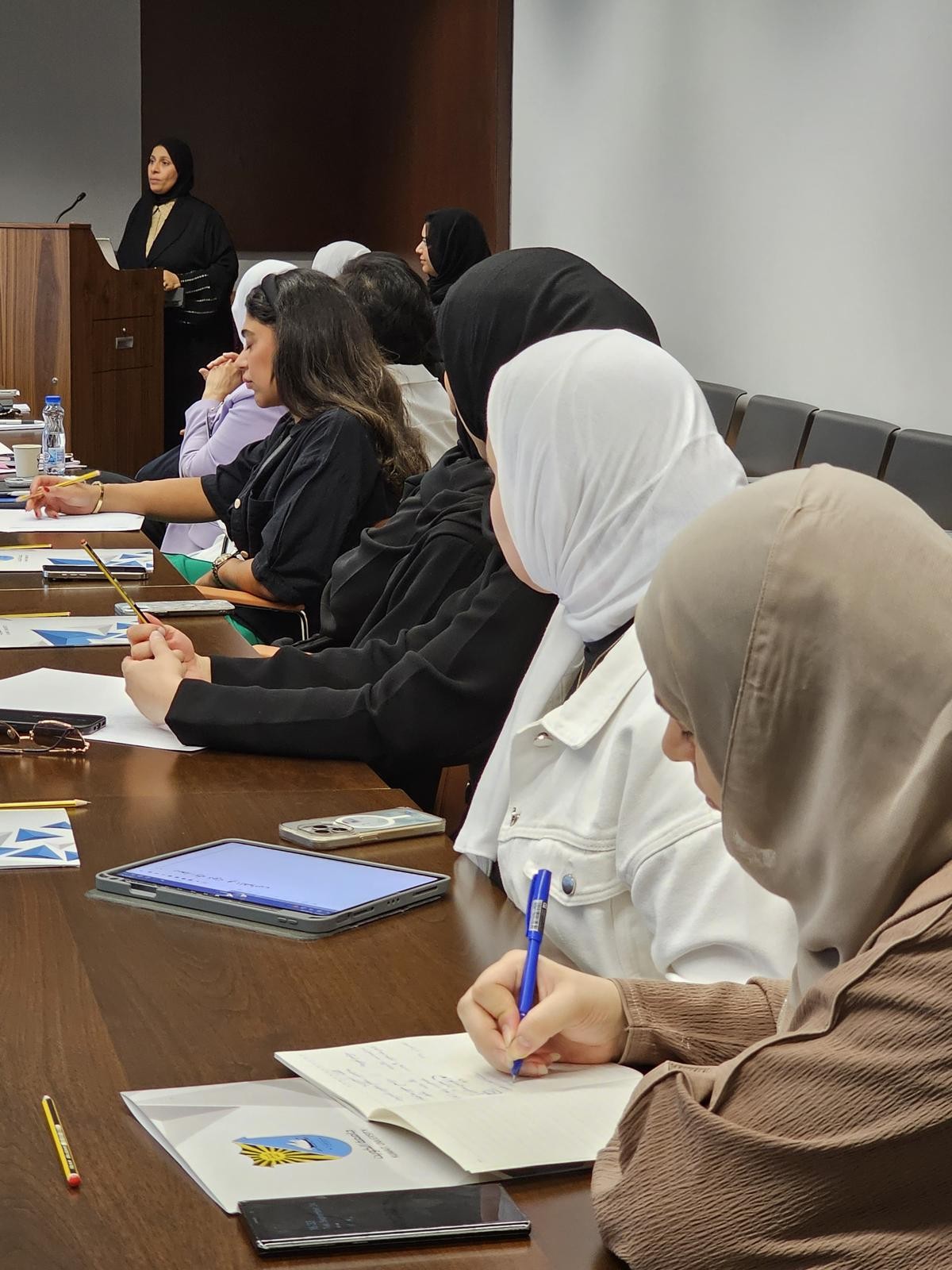 لقاء تنويري للطلبة المقبولين في برنامج 'ماجستير المناهج وطرق التدريس'