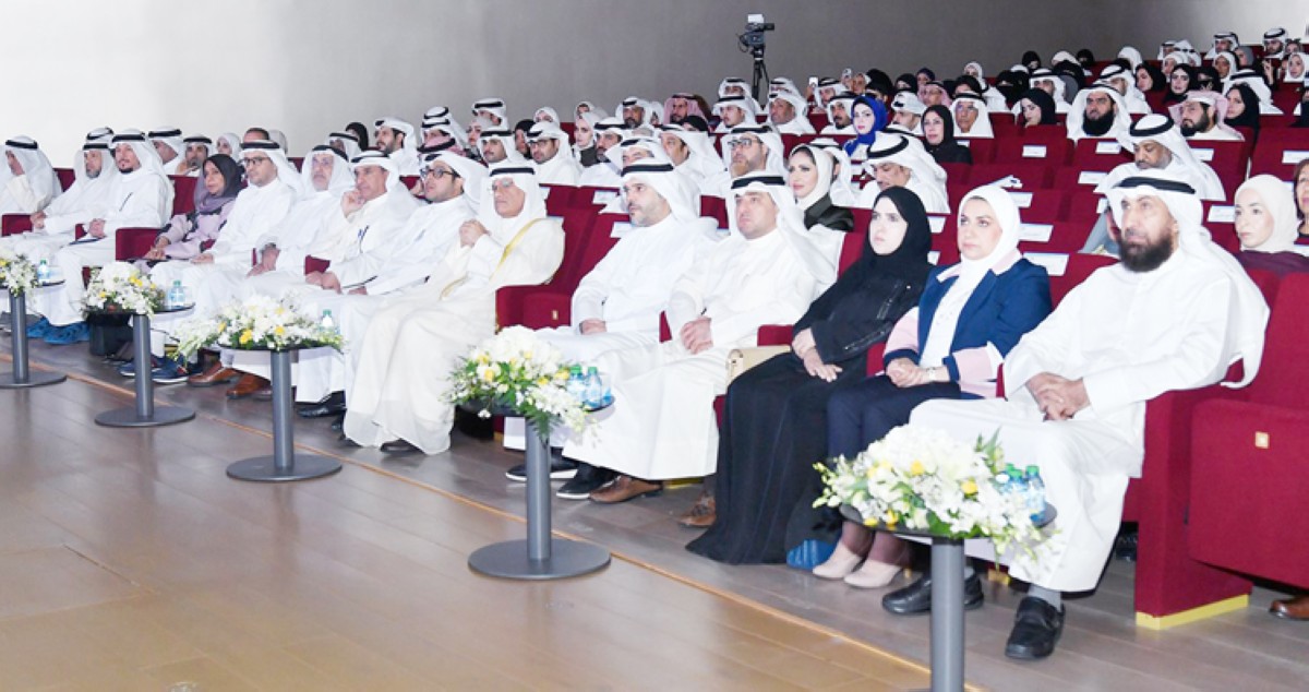 الجلّال: التعليم ركيزة تنمية الوطن وحجر الزاوية في نهضة الأمم