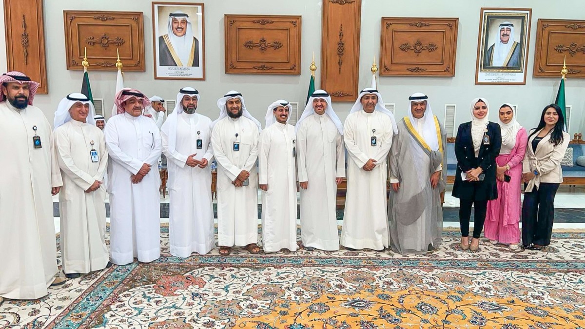 حمد الحبشي خلال استقباله أهالي الجهراء: بابي مفتوح لكم .. نسعى لتحسين الخدمات وحل المشاكل