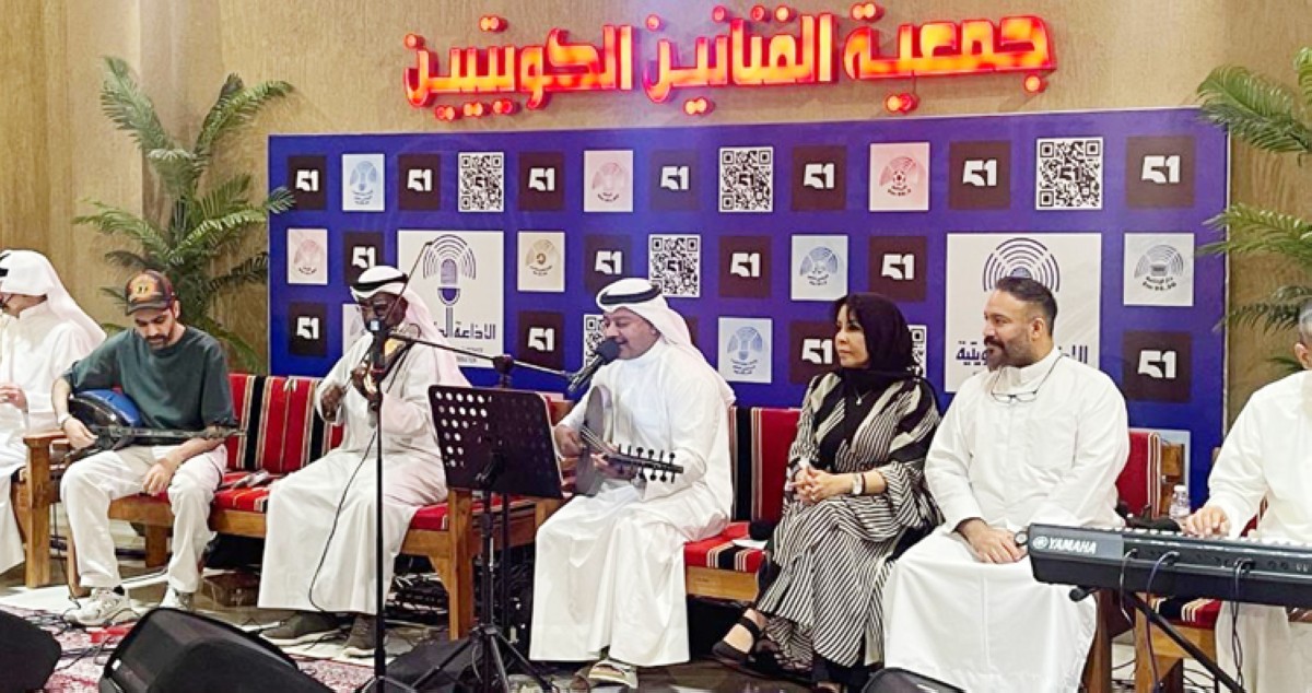 'طاب السمر' مع علي عبدالله في إذاعة الكويت