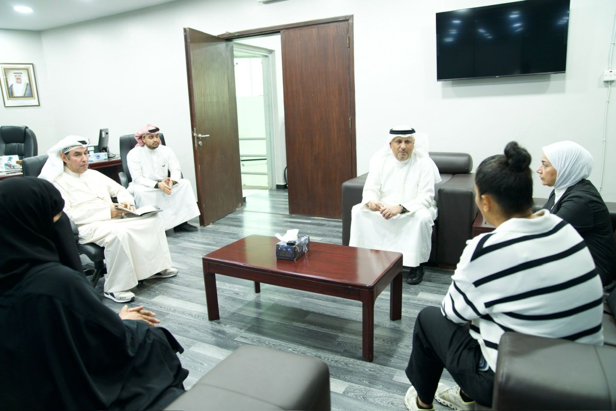 وزير الاتصالات: تحسين الخدمات البريدية وتطوير أداء الموظفين