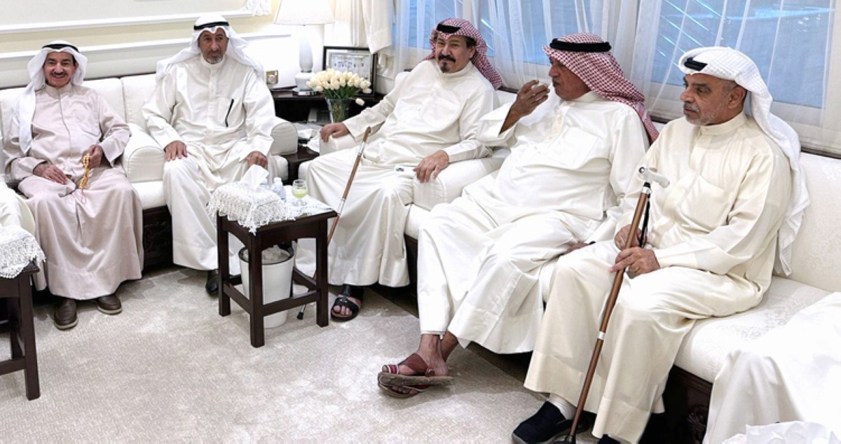 ديوان الدغيشم يحتضن روَّاده... والسفير الفرنسي