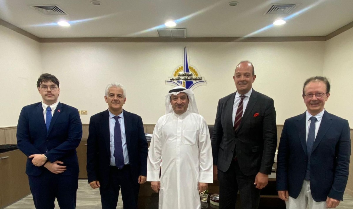 'التطبيقي' بحثت مع وفد أكاديمي فرنسي اعتماد برامج جديدة وتطوير العملية التعليمية