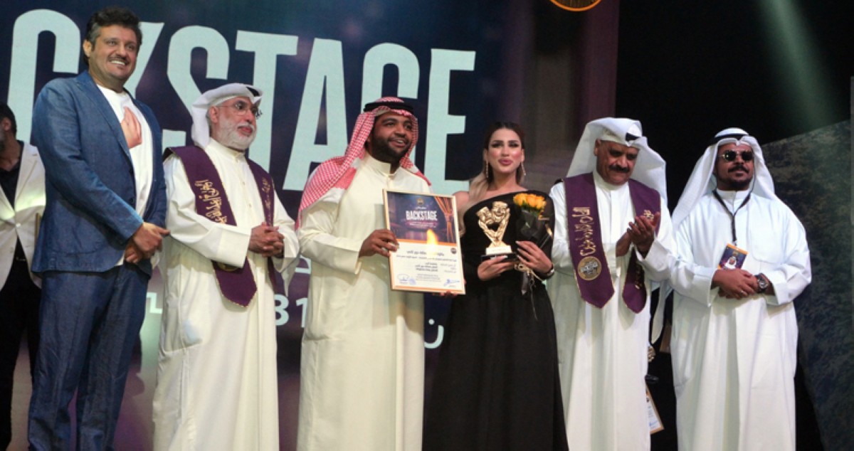 'لمّا التقينا' و'المسرحية' حصدتا الجائزة الكبرى  في مهرجان BACKSTAGE المسرحي